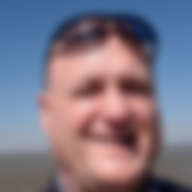 Arison55 (70) aus Esslingen am Neckar