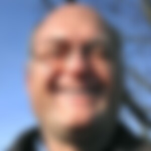 Arison55 (70) aus Esslingen am Neckar