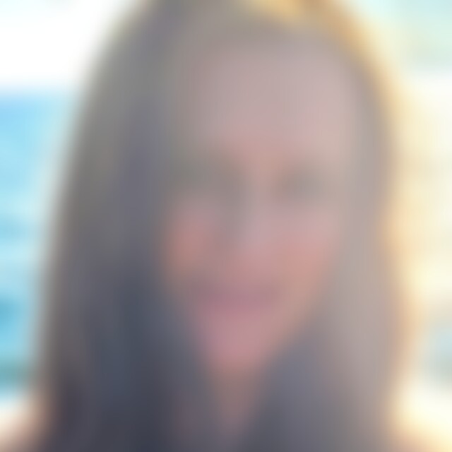 Chrissi77 (48) aus Eriskirch