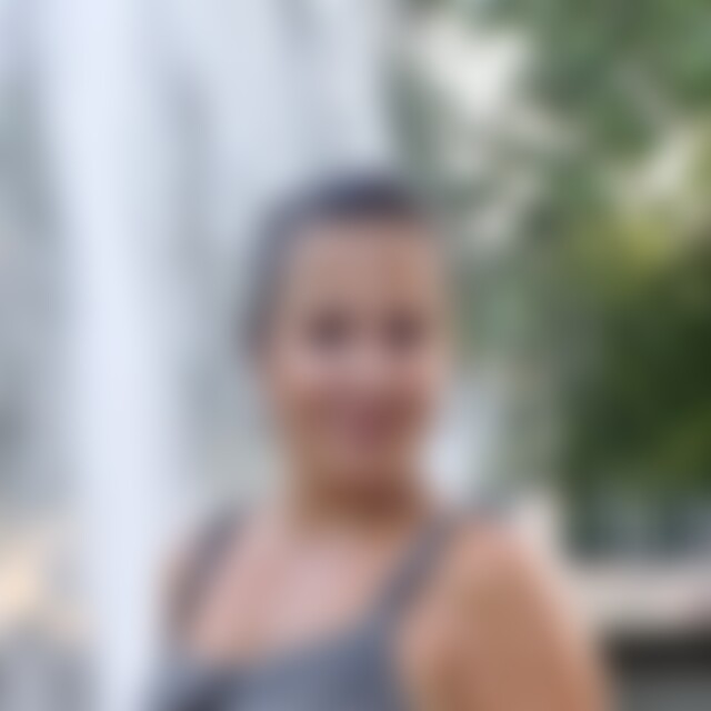 Guliana (52) aus Hannover
