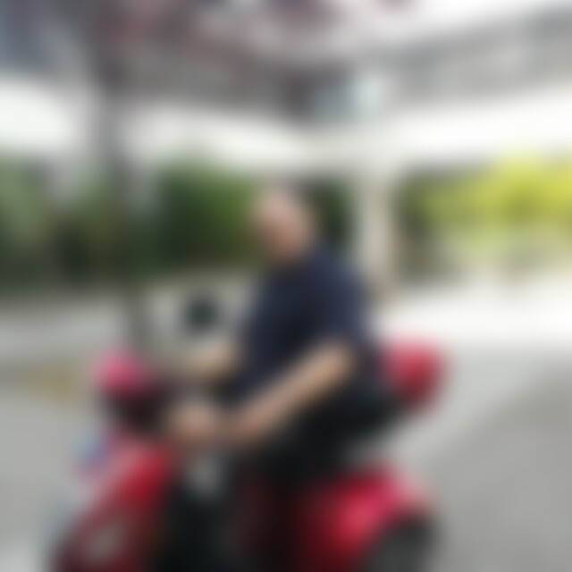 Dagobert (65) aus Berlin