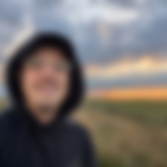 Micha1982 (44) aus Dienheim