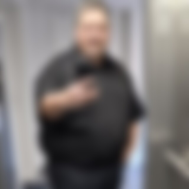 Stuttgart70 (55) aus Korb