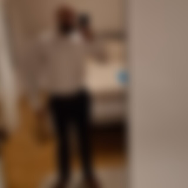 Mooto (33) aus Bremerhaven