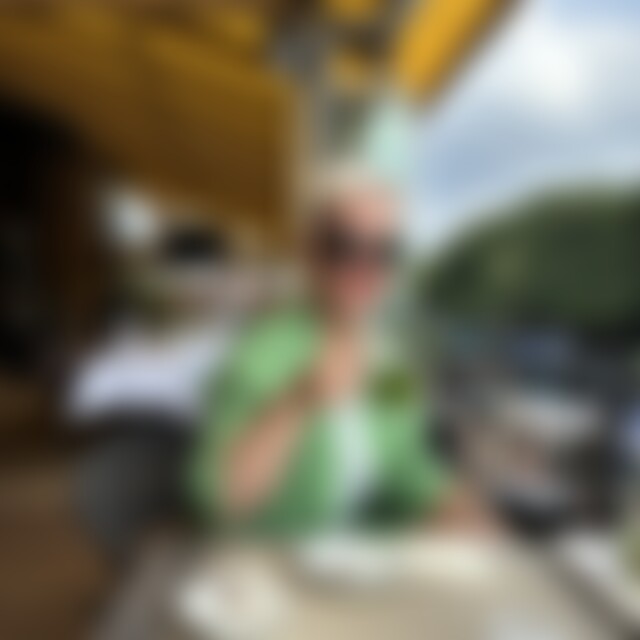 Broschi (62) aus Hamburg