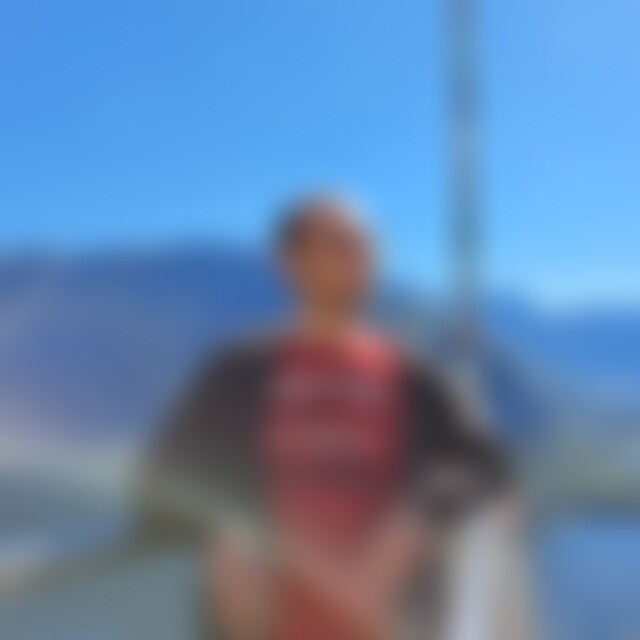 Akimbo (31) aus Bonn