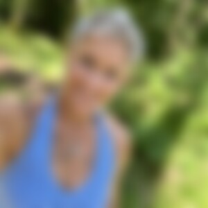 RenaVe (52) aus Haiger