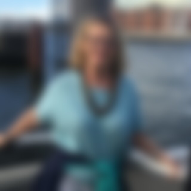 maisie (65) aus Hiltpoltstein
