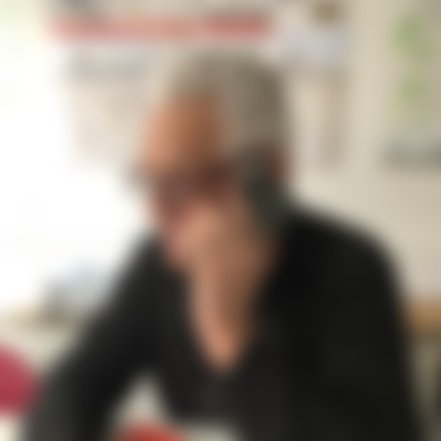 ouklak2 (71) aus köln