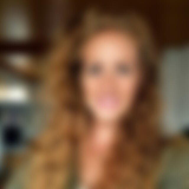 Rockabella (34) aus Großkrotzenburg