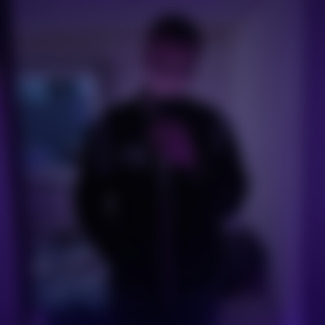 Lukas05 (20) aus Burbach