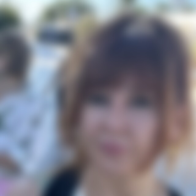 Naemi (54) aus Gifhorn