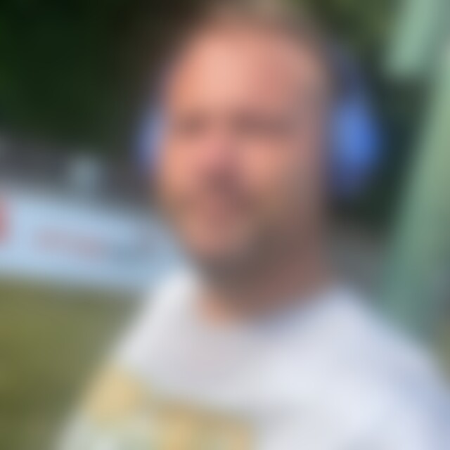 Worlf (45) aus Bad Pyrmont