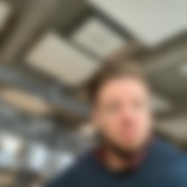 Acutis (40) aus Neuss