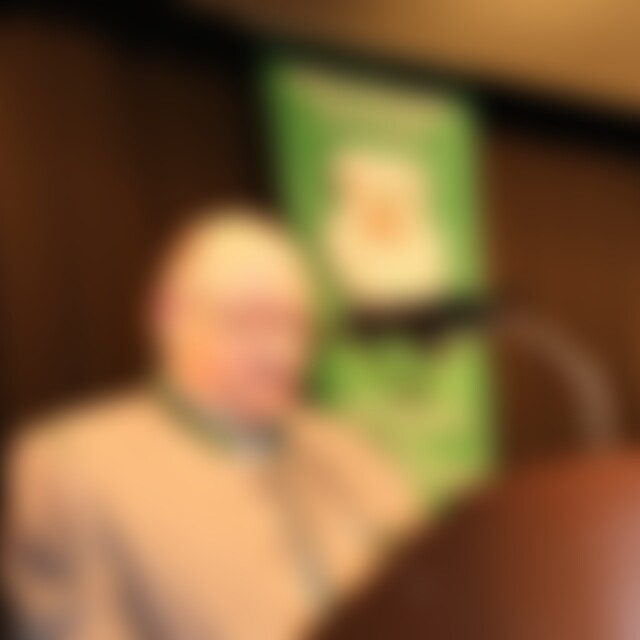 HelmutN (75) aus Grünberg