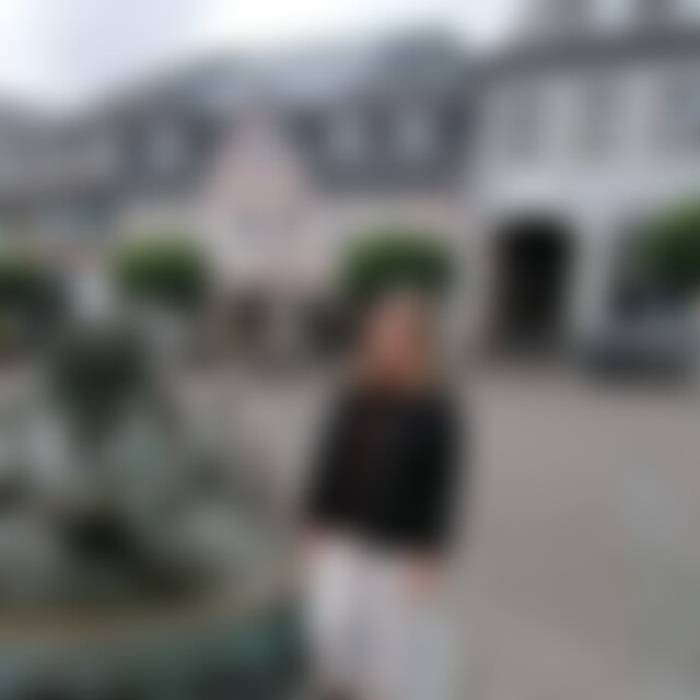 Guinevere (55) aus Koblenz