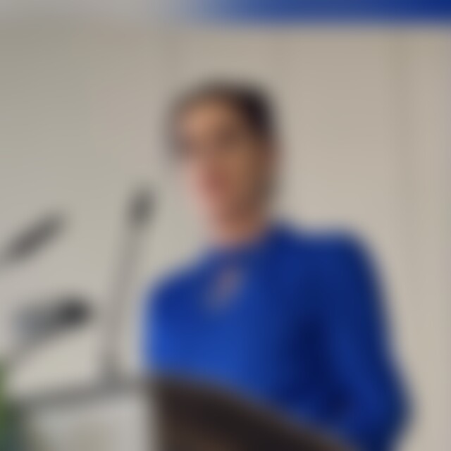 Karleene (56) aus München