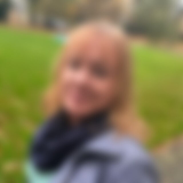 JuliaZois (45) aus Neuwied