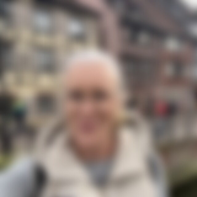 Pandora (43) aus Sachsenheim