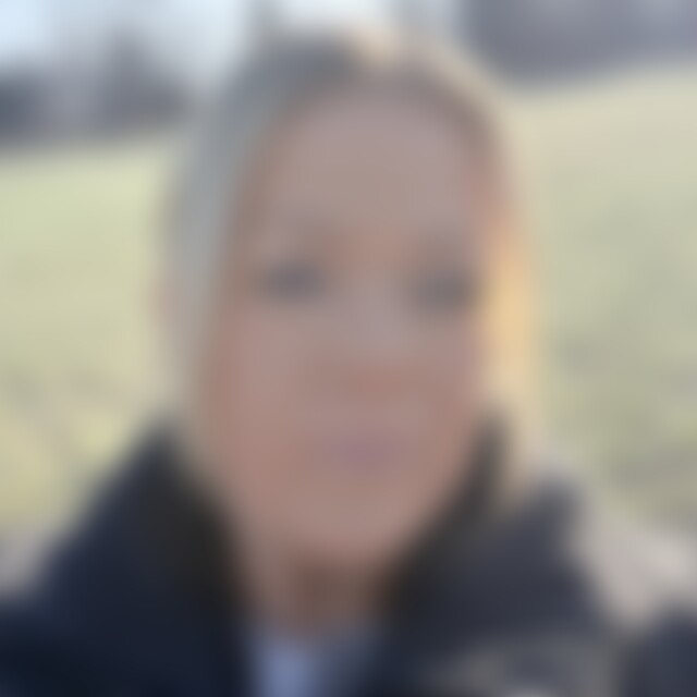Naomi77 (49) aus Mittelhessen