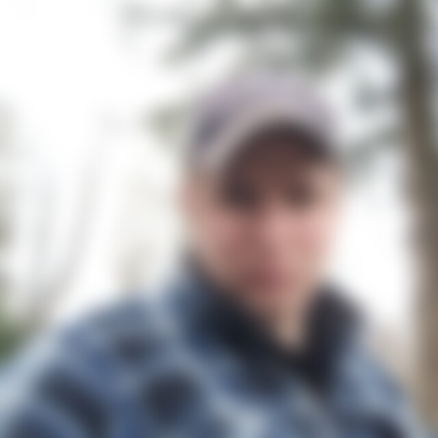 Janih (25) aus Wuppertal