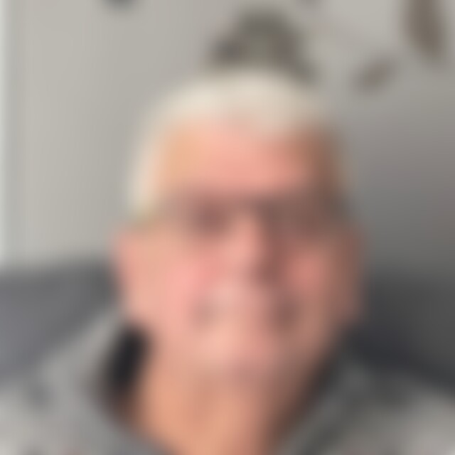 rokas (62) aus Stuttgart