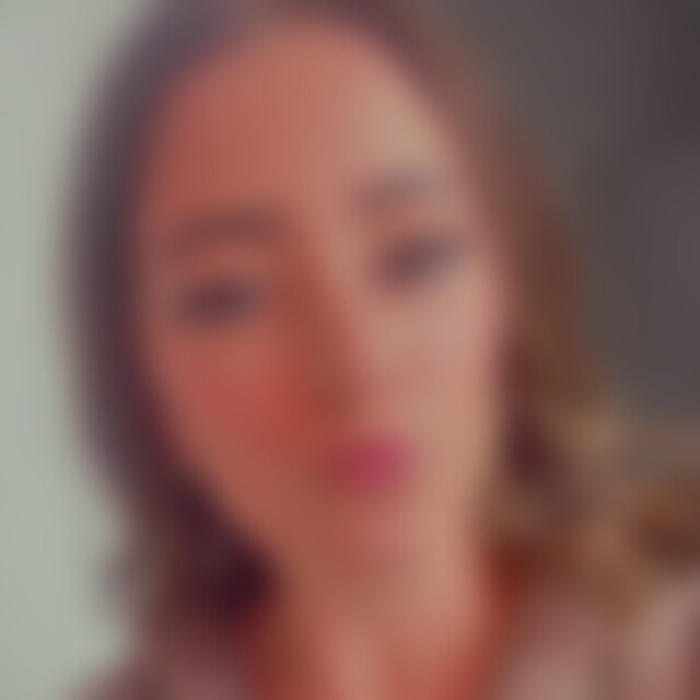 Jaqueline (21) aus Rheinau