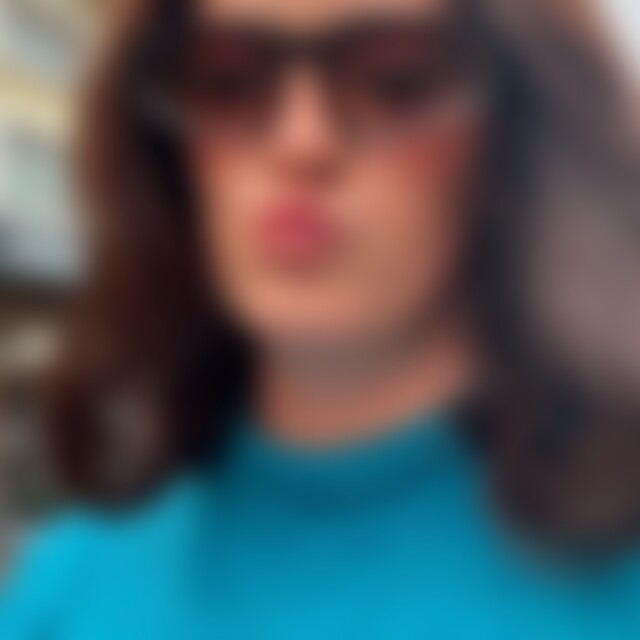 Jaqueline (22) aus Rheinau