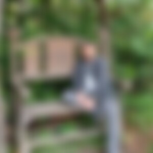 leviemi (54) aus Sulzbach am Main