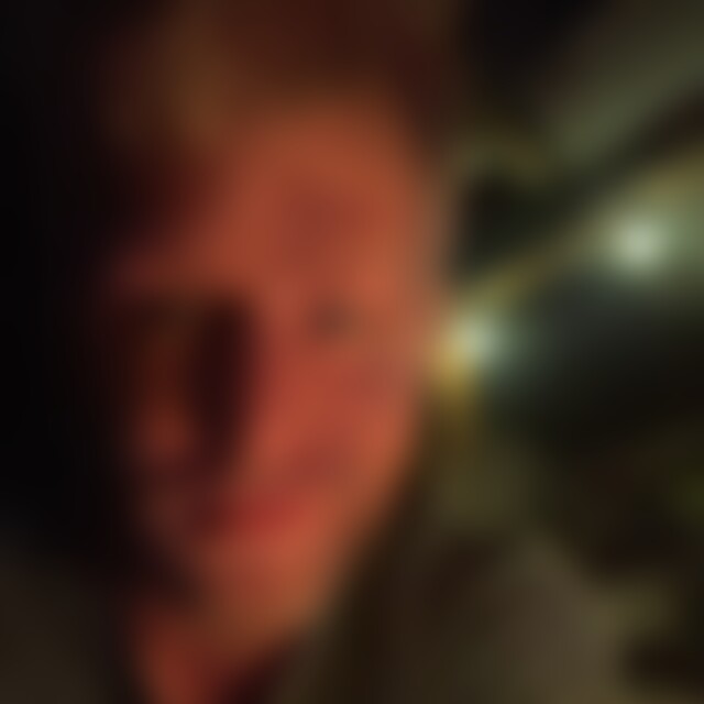 einfachLukas (37) aus Braunschweig