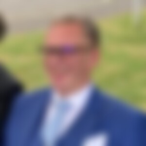 neuanfangzwei (61) aus Breidenbach