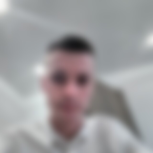 Tzn98 (27) aus Cottbus