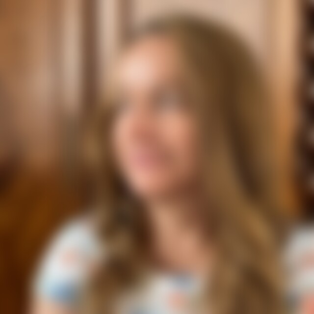 Simone1211 (52) aus Gießen