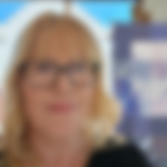 Michaela123 (54) aus Günzburg