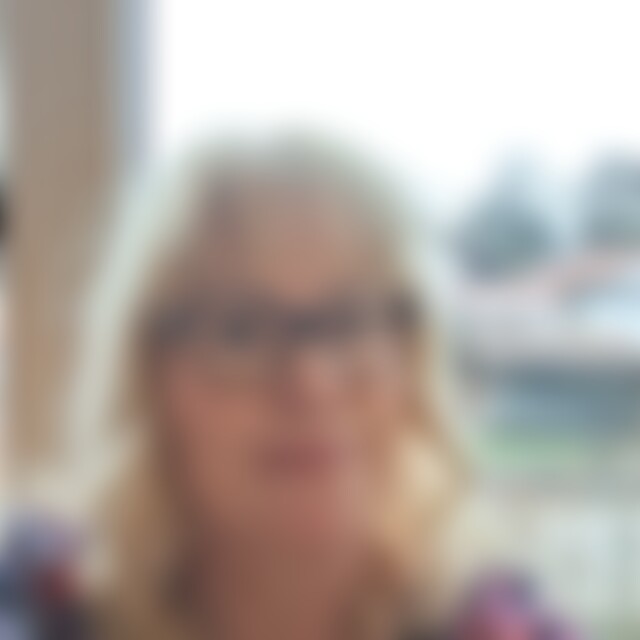 Michaela123 (54) aus Günzburg