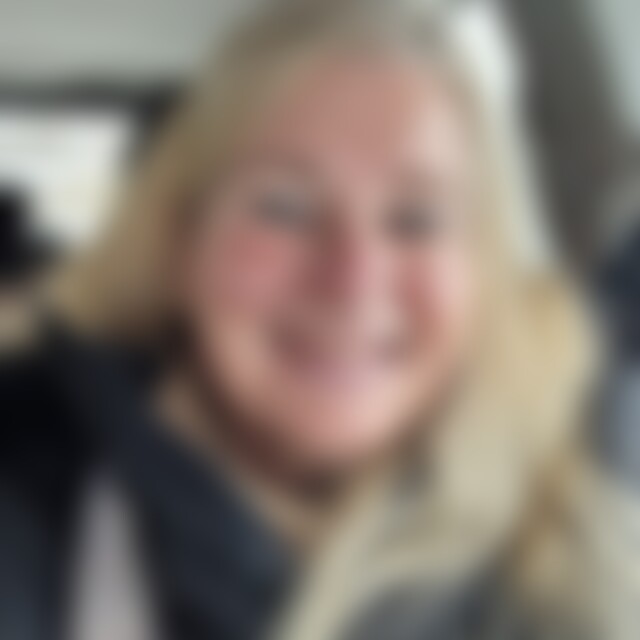 Tina95 (56) aus Hamburg