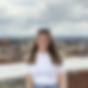 NeeleV (25) aus Hage