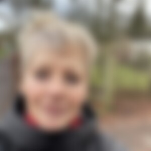 Suse64 (62) aus Berlin