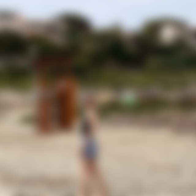 Claudine123 (43) aus P