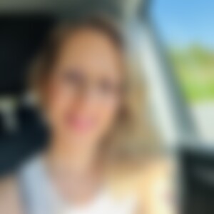 Claudine123 (43) aus P