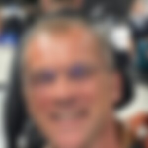 flade (52) aus Großbettlingen