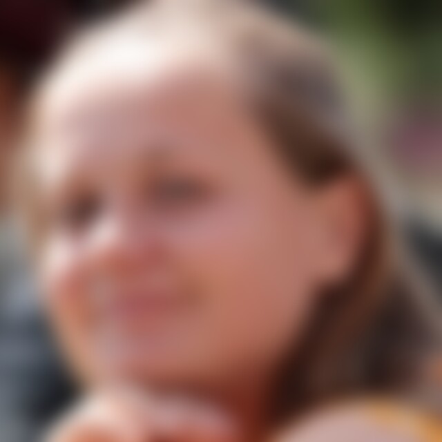 Flo0 (25) aus Wiesbaden