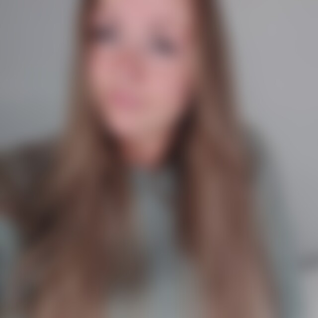 michelle96 (29) aus Solingen