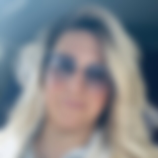 Marinka2508 (44) aus Bad