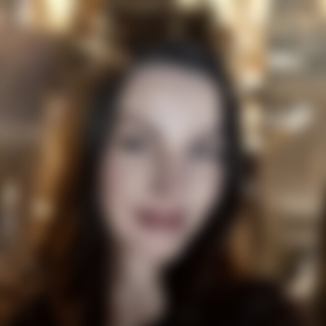 Iots (41) aus Frankfurt