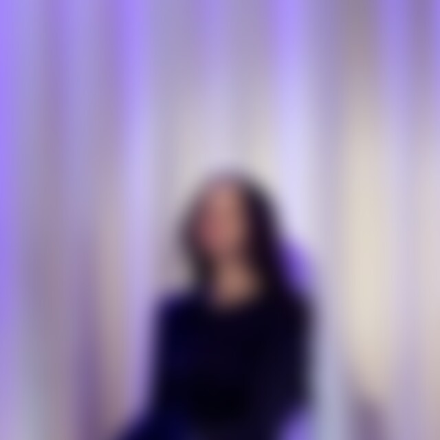 Iots (41) aus Frankfurt