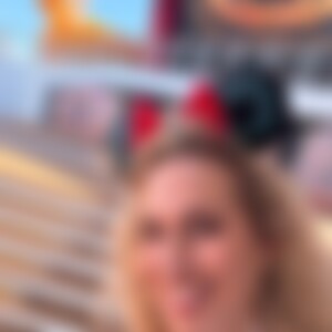 Janeet11 (44) aus Böblingen