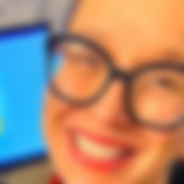 Liliana46 (46) aus Paderborn