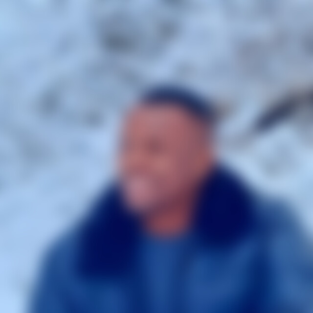 Eugene83 (29) aus Hamburg