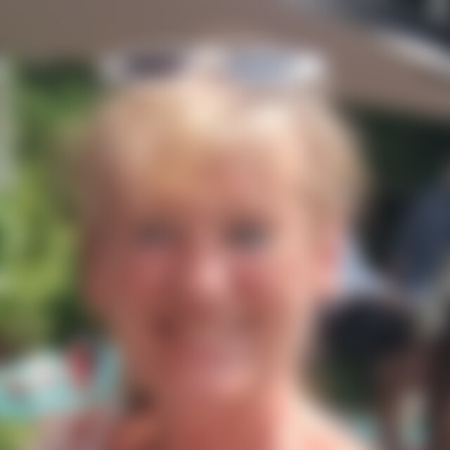 RosaArt (66) aus Aachen